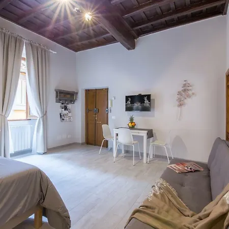 Poeta Trastevere Apartament